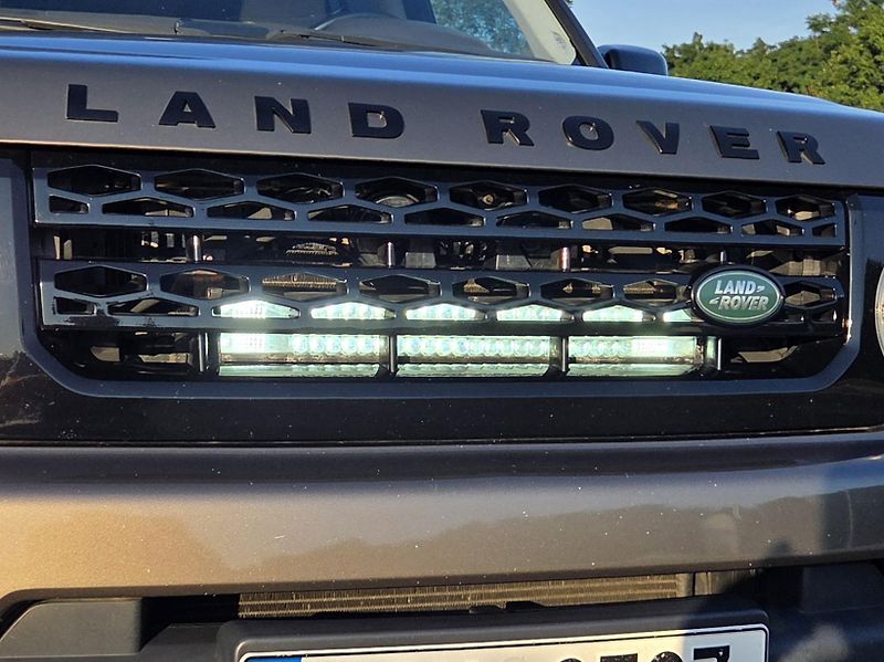 Land Rover Discovery (2013) Discovery 4 SDV6 HSE - fotka 21 z 24