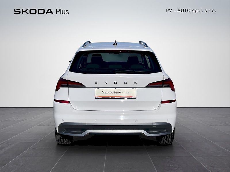 Škoda Kamiq (2023) 1.0 TSI 81 kW Style Plus - fotka 29 z 32