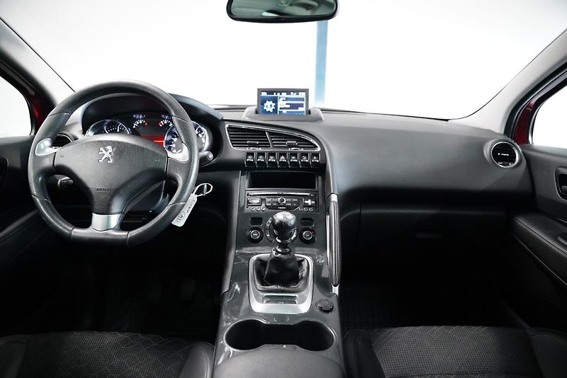 Peugeot 3008 - fotka 5 z 6