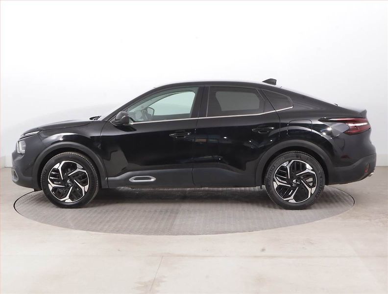 Citroën C4 X (2023) 1.2 PureTech, Automat, ČR - fotka 3 z 16