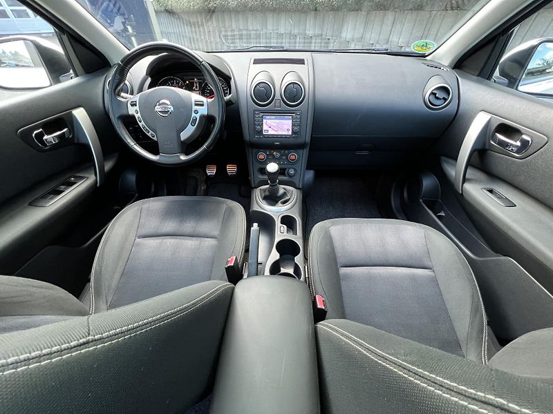 Nissan Qashqai 2.0i 104 kW PANORAMA 155.000KM - fotka 10 z 20