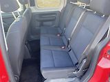 Volkswagen Caddy (2016) 110kw long 7míst - náhled 11
