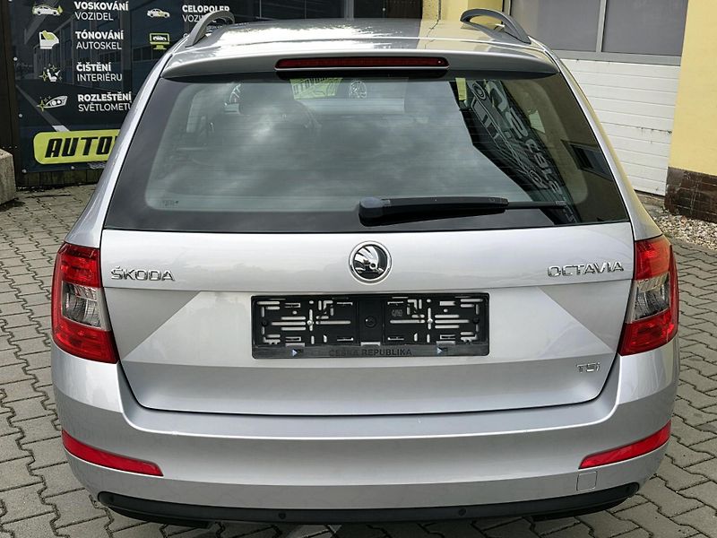 Škoda Octavia 1,2 TSi PO ROZVODECH, 1.maj - fotka 10 z 41