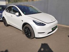 Tesla Model Y (2023) Long Range AWD | Berlín - fotografie inzerátu
