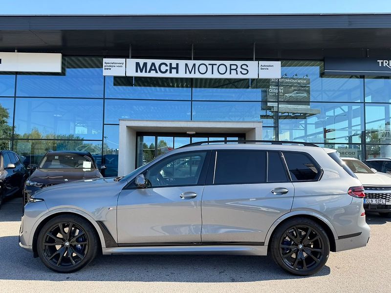 BMW X7 xDrive 40d nátáčecí náprava - fotka 7 z 32
