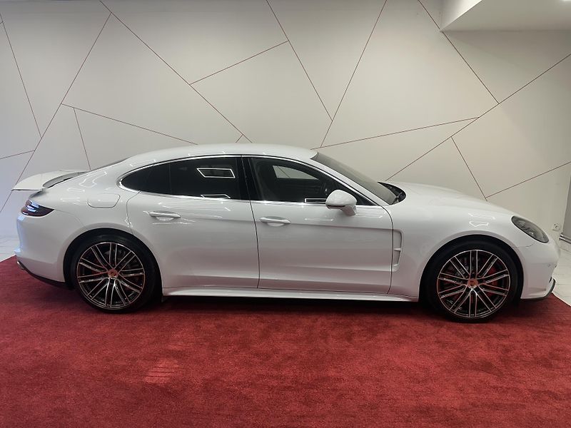 Porsche Panamera (2017) Turbo CZ*BOSE*360*ACC*NEZÁVIS. - fotka 5 z 19
