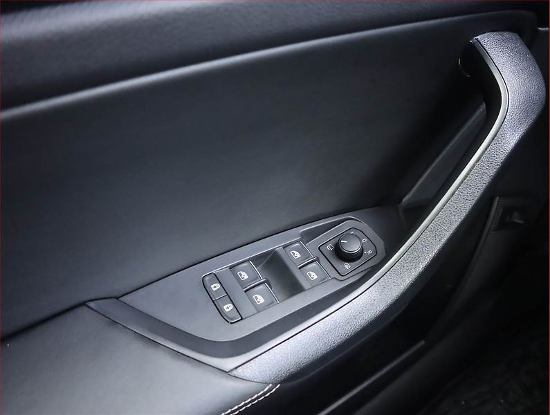 Škoda Kodiaq (2019) 2.0 TSI - fotka 24 z 26