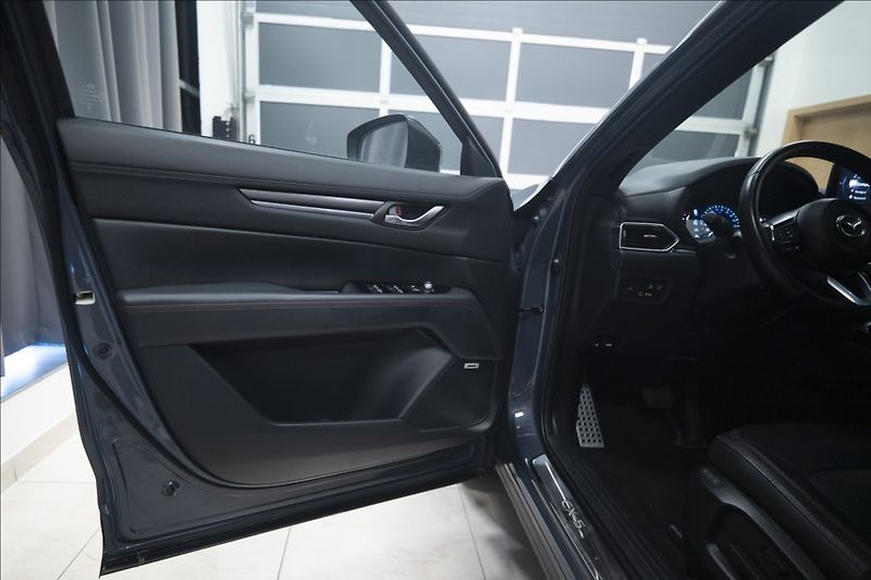 Mazda CX-5 2,5 SKYACTIV-G AWD NAVI KAMERA - fotka 18 z 43