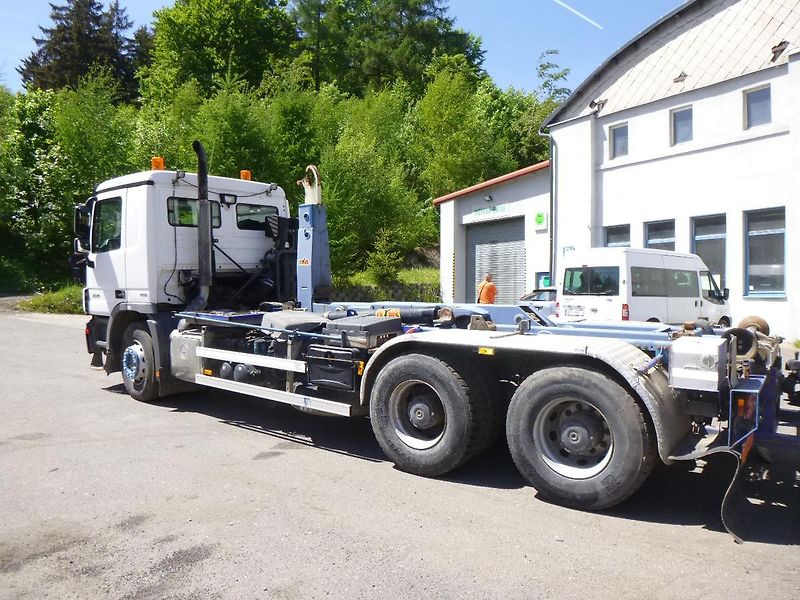 Mercedes-Benz (2014) 2641 kontejner 6x4 - fotka 3 z 24