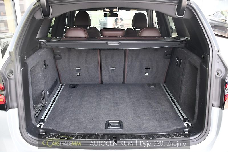 BMW X3 xDrive30d M-SPORT 1M ČR - fotka 47 z 54