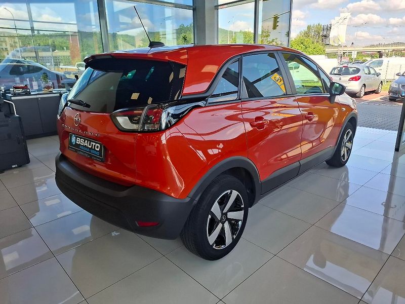 Opel Crossland 1.2i 61KW 2021 - fotka 3 z 11