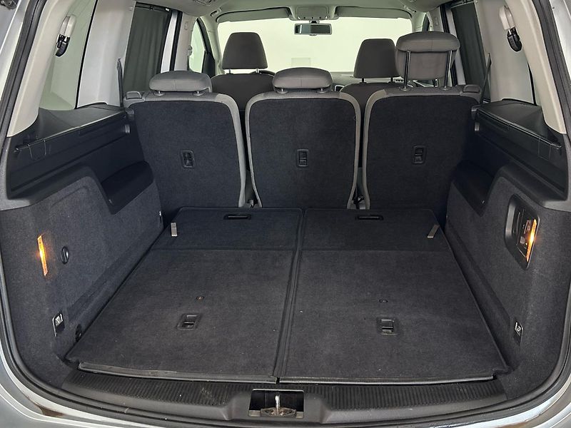 Volkswagen Sharan 7míst - fotka 10 z 26