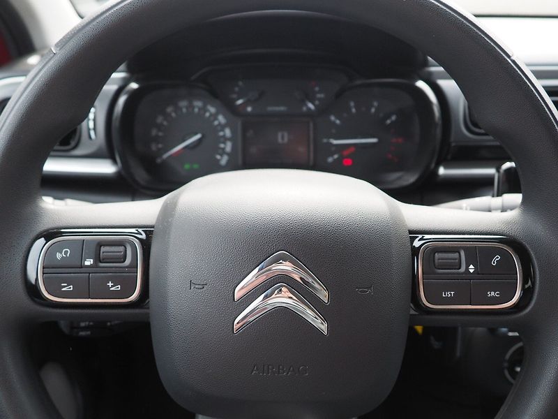 Citroën C3 (2019) 1.2 PureTech Feel - fotka 22 z 34
