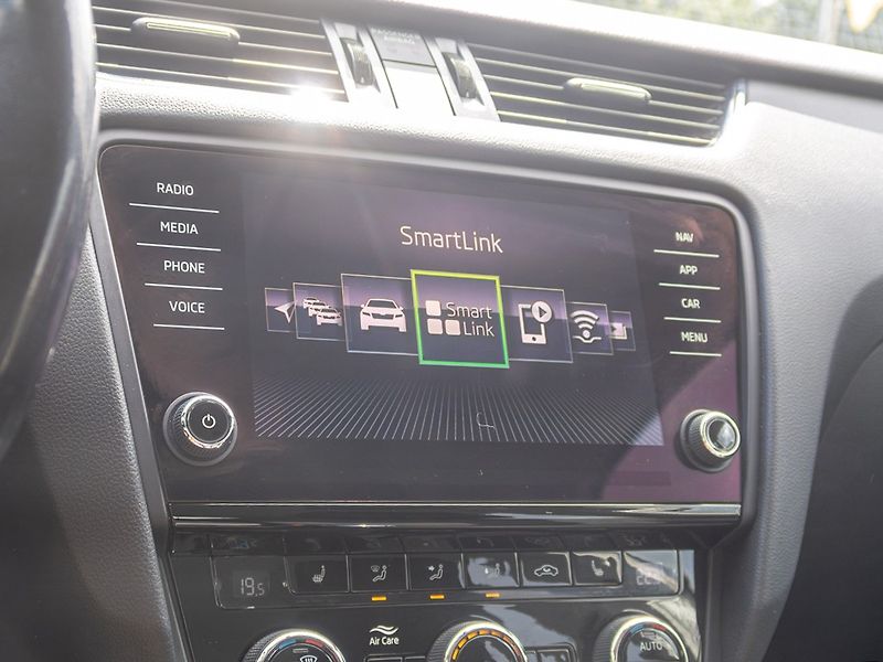 Škoda Octavia (2018) ČR 2.0TDI 110KW DSG – NAVIGACE - fotka 23 z 46