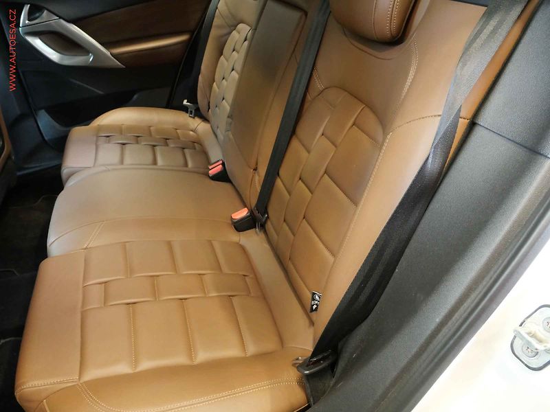 Citroën DS5 (2015) 2.0HDI, 1.maj,ČR, AT, TZ, AC - fotka 10 z 27