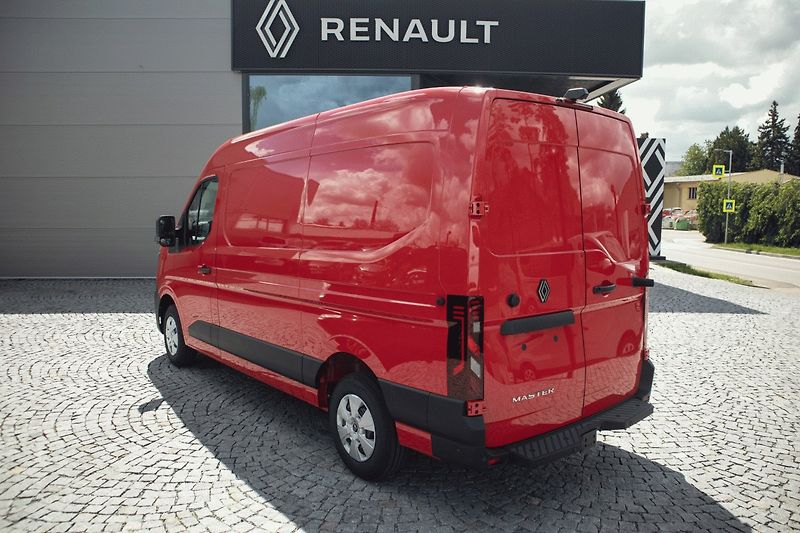 Renault Master (2026) L2H2P3 Extra blue dCi 150 Van - fotka 5 z 41