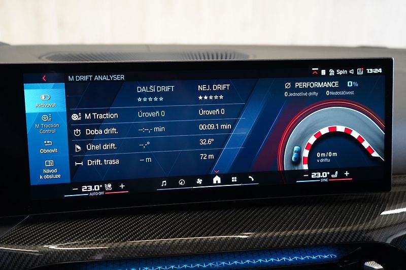 BMW M3 Competition xDrive, Ventilace - fotka 32 z 50