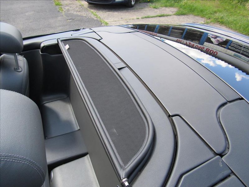 Mercedes-Benz SL 5,5 550 V8 285kw Cabrio - fotka 26 z 44