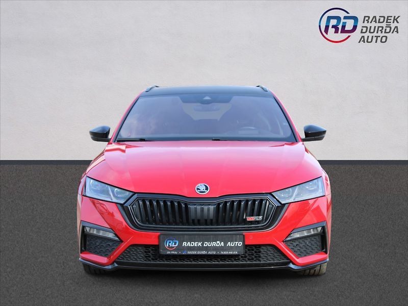 Škoda Octavia 2,0 TDI  RS,AUTOMAT,4x4,120LET - fotka 2 z 46