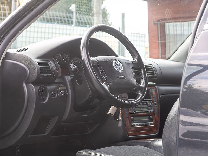 Volkswagen Passat (2003) 1.9TDI 96KW 4x4 – ROZVODY - fotka 10 z 47