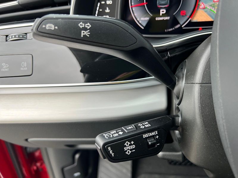 Audi Q8 (2025) S-LINE 50TDI WEBASTO HUP DPH - fotka 25 z 32