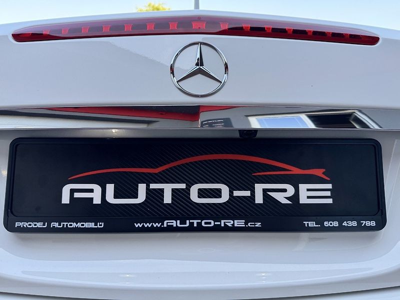Mercedes-Benz Třídy E (2015) 250d Ad.LED Harman/Kardon - fotka 41 z 50