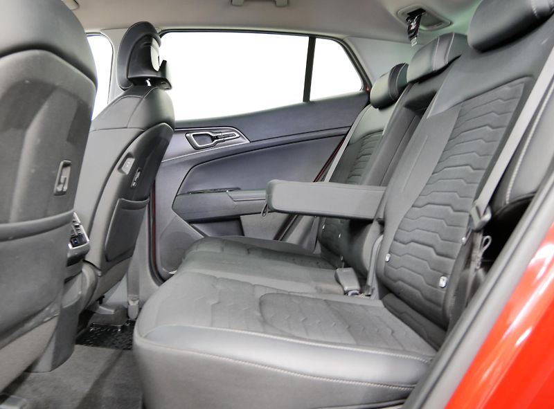 Kia Sportage - fotka 23 z 25