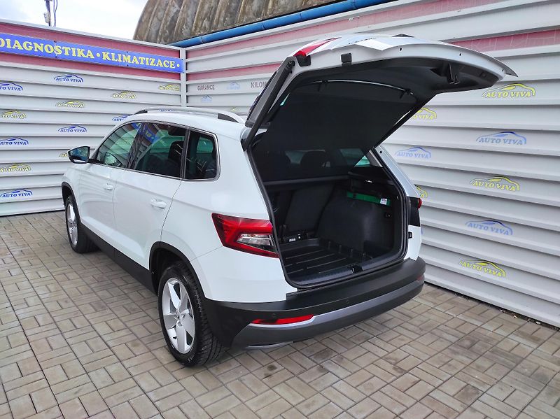 Škoda Karoq 1,5TSi ACT, DSG, STYLE, TZ - fotka 6 z 51