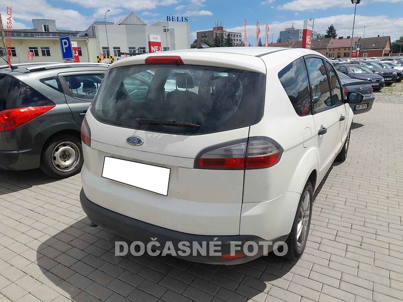 Ford S-MAX (2006) 2.0, park.asist P+Z - fotka 2 z 3