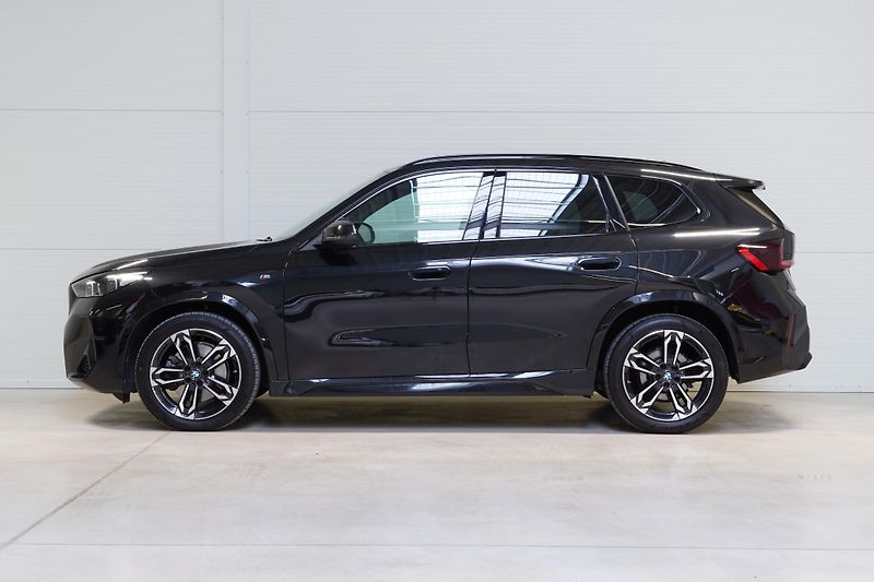 BMW X1 Xdrive23d,M-Paket,DPH,PAMĚTI - fotka 5 z 34