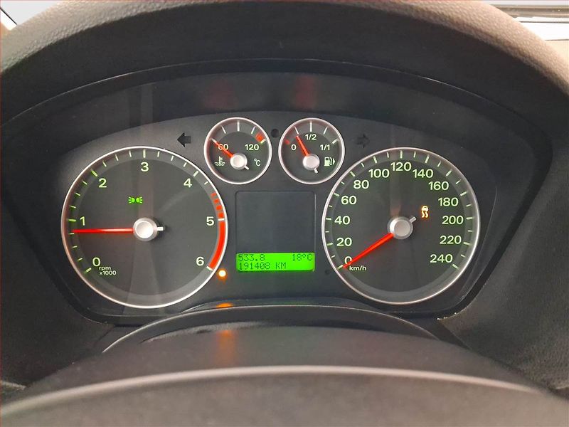 Ford C-MAX (2007) 1.6 TDCi, po STK, Tažné - fotka 11 z 20