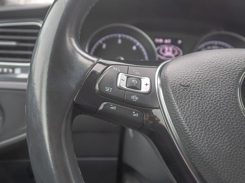 Volkswagen Golf (2019) 1.6TDI 85KW DSG – NAVI, ERGO - fotka 18 z 51