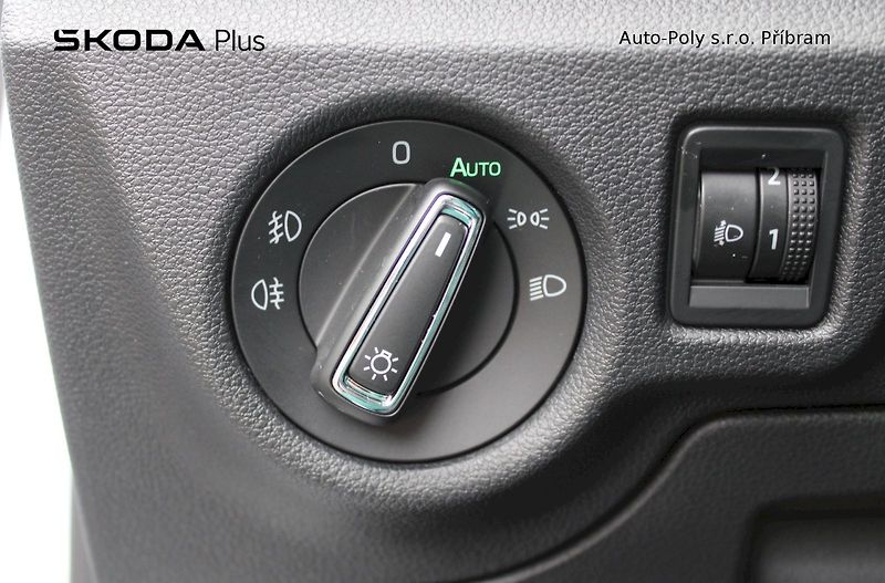 Škoda Scala (2025) Top Selection 1.0TSI / 85kW 6° - fotka 12 z 24