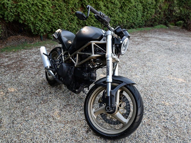 Ducati MONSTER - fotka 2 z 8