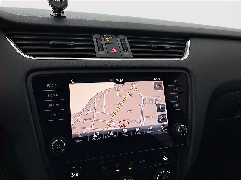 Škoda Octavia (2018) Ambition Plus 1.6 TDI, Automat - fotka 13 z 19