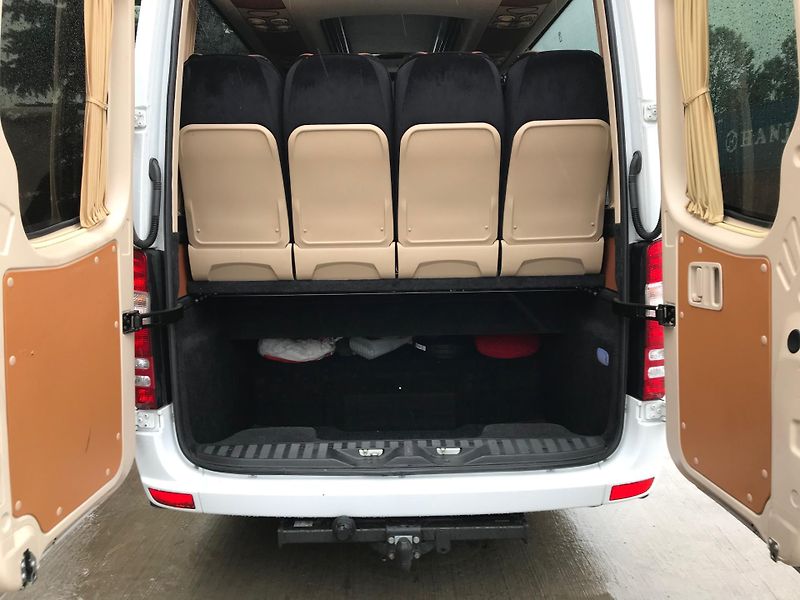 Mercedes-Benz (2016) Sprinter 519 CDI XXL- Panorama - fotka 6 z 13