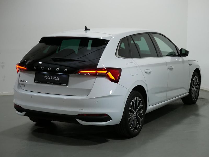 Škoda Scala - fotka 2 z 25