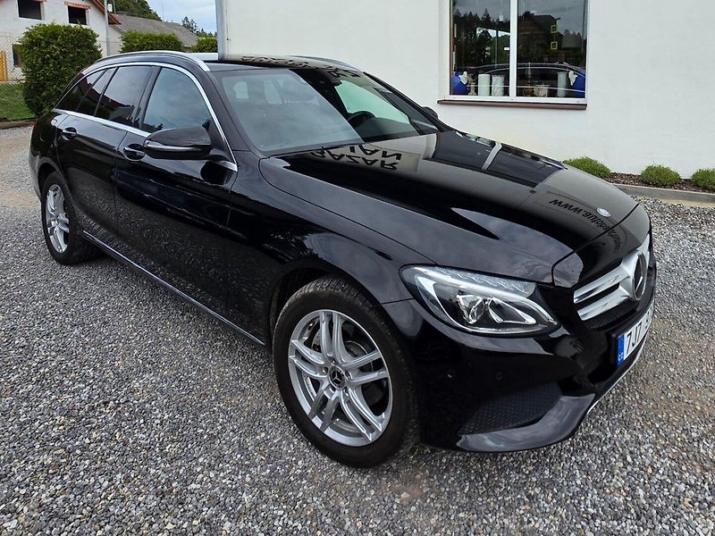 Mercedes-Benz Třídy C (2017) 2.2 D Automat, 4Matic - fotka 1 z 17