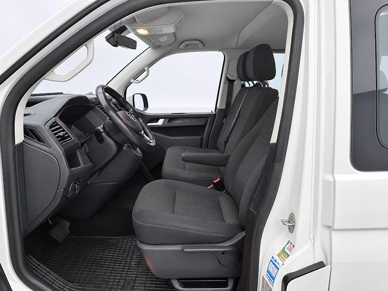 Volkswagen Caravelle 2,0 TDI 110kW DSG 9-Míst CZ - fotka 13 z 36