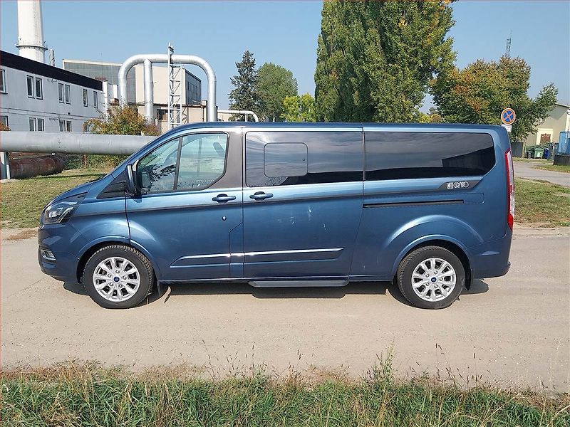 Ford Tourneo Custom (2018) Titanium 2.0 EcoBlue, ČR, DPH - fotka 3 z 6