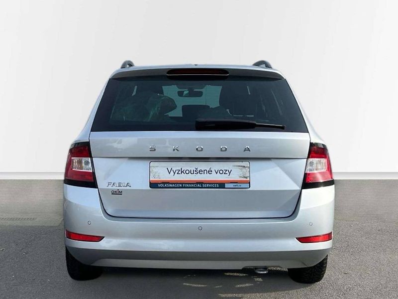 Škoda Fabia (2023) 1.0 TSI 70kW Ambition Combi To - fotka 9 z 20