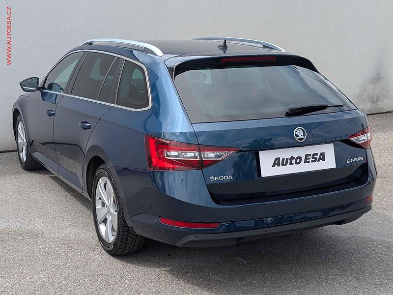 Škoda Superb (2019) 1.6 TDi, Style, DSG, bixen - fotka 6 z 15
