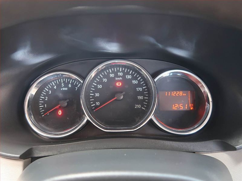 Dacia Lodgy (2013) 1.6 8V, Park. senzory - fotka 7 z 7