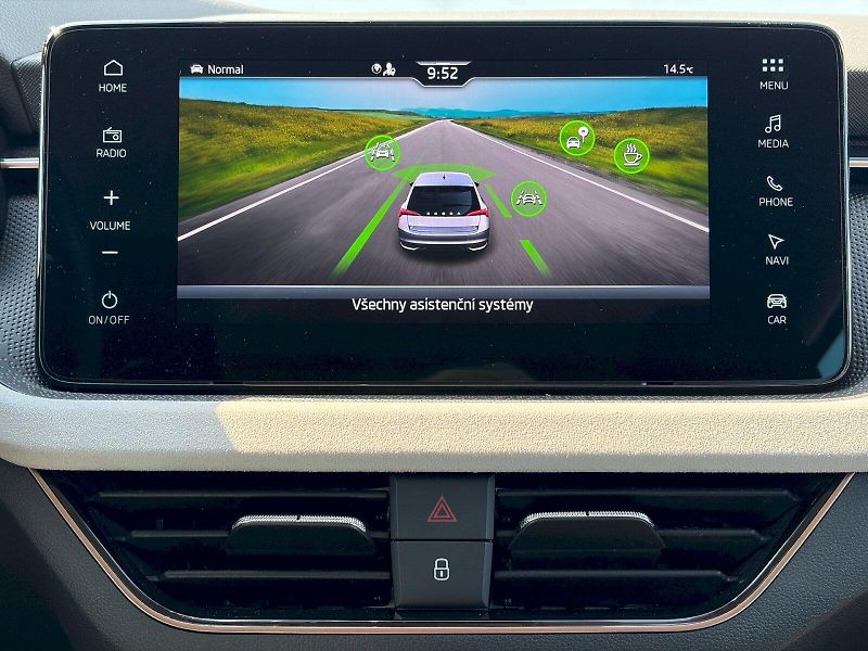 Škoda Scala (2025) DSG 1.0 TSI / 85kW / TOP SELEC - fotka 31 z 35