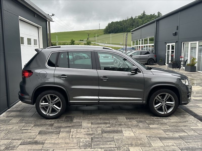 Volkswagen Tiguan 2,0 TDI 150PS  CityScape 4x4 - fotka 6 z 48