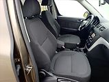 Škoda Yeti 1,6 TDi Navi Klima Tempomat - náhled 26