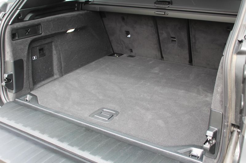 BMW X5 xDrive30d Mpaket vzduch - fotka 24 z 27