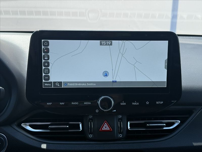 Hyundai i30 1,5 T-GDI 103kW Style - fotka 15 z 23
