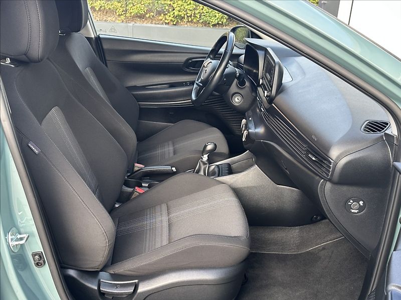 Hyundai Bayon 1,2 84PS  Comfort Club - fotka 16 z 50