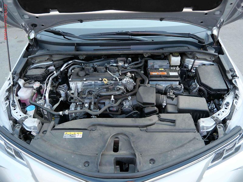 Toyota Corolla (2024) 1.5 VVT-i, 2.maj,ČR, Navi - fotka 19 z 19